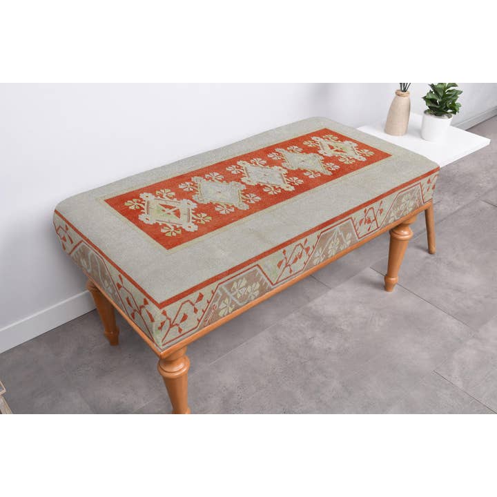 The Loom Wholesale - Vente Bancs - Banc traditionnel avec tapis turc et pieds en bois massif6