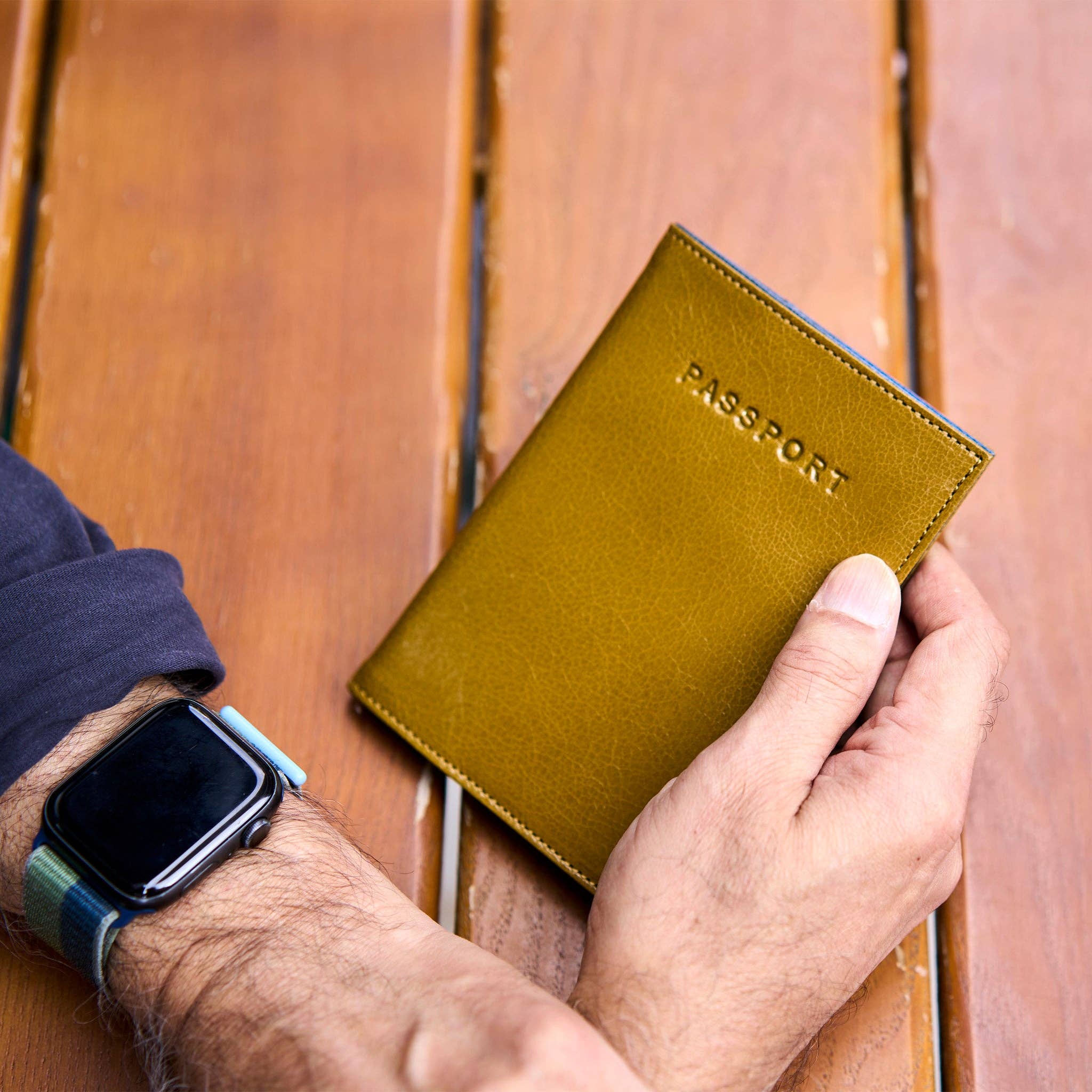 Tusk – wholesale Passport case – Unisex – Siam | Passport Cover21