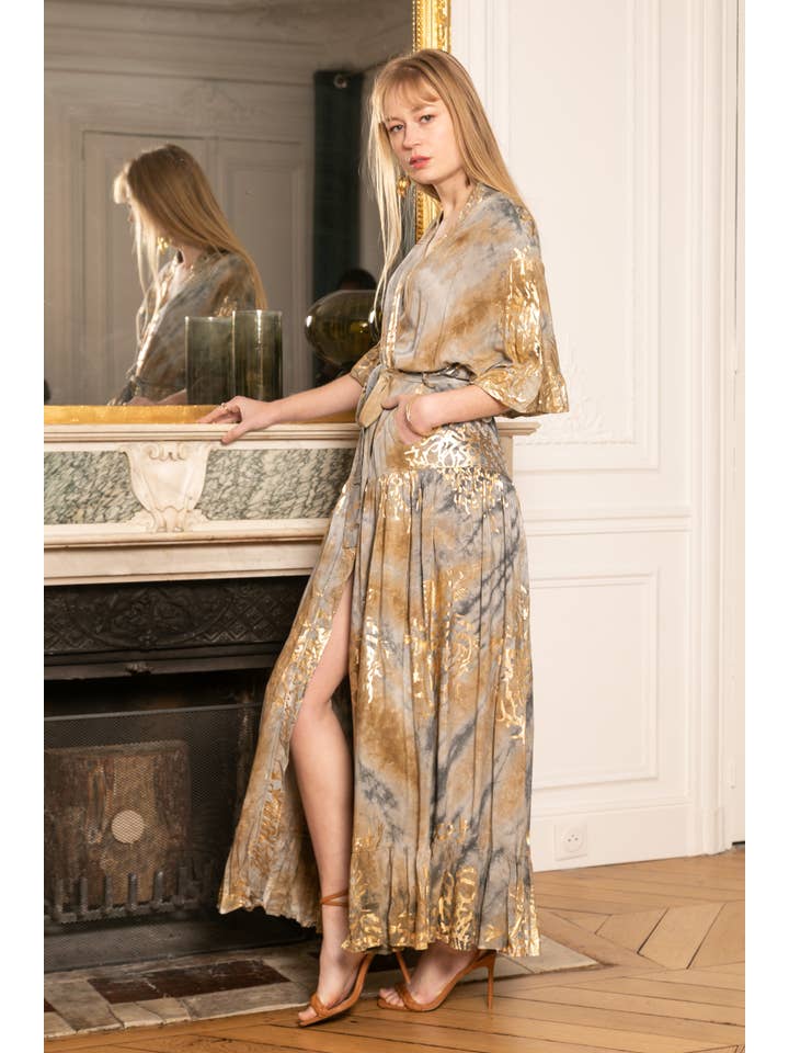 grijs Kimono met goudkleurige print voor groothandel op Faire3