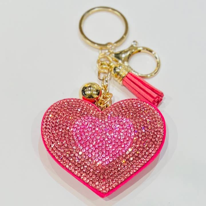 Accessoire porte cles coeur strass roses pompon rose pour la vente par Bijoux 7bis