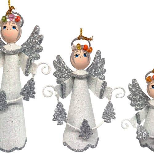 Angel set in white and silver for wholesale by Santa and friends