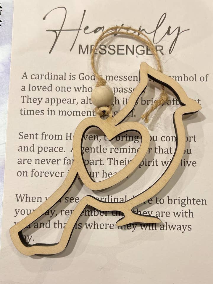 Himmlischer Bote Kardinal Ornament - 1/4 Zoll Holz-Erinnerungsstück für den Großhandel von Montgomery and Claire