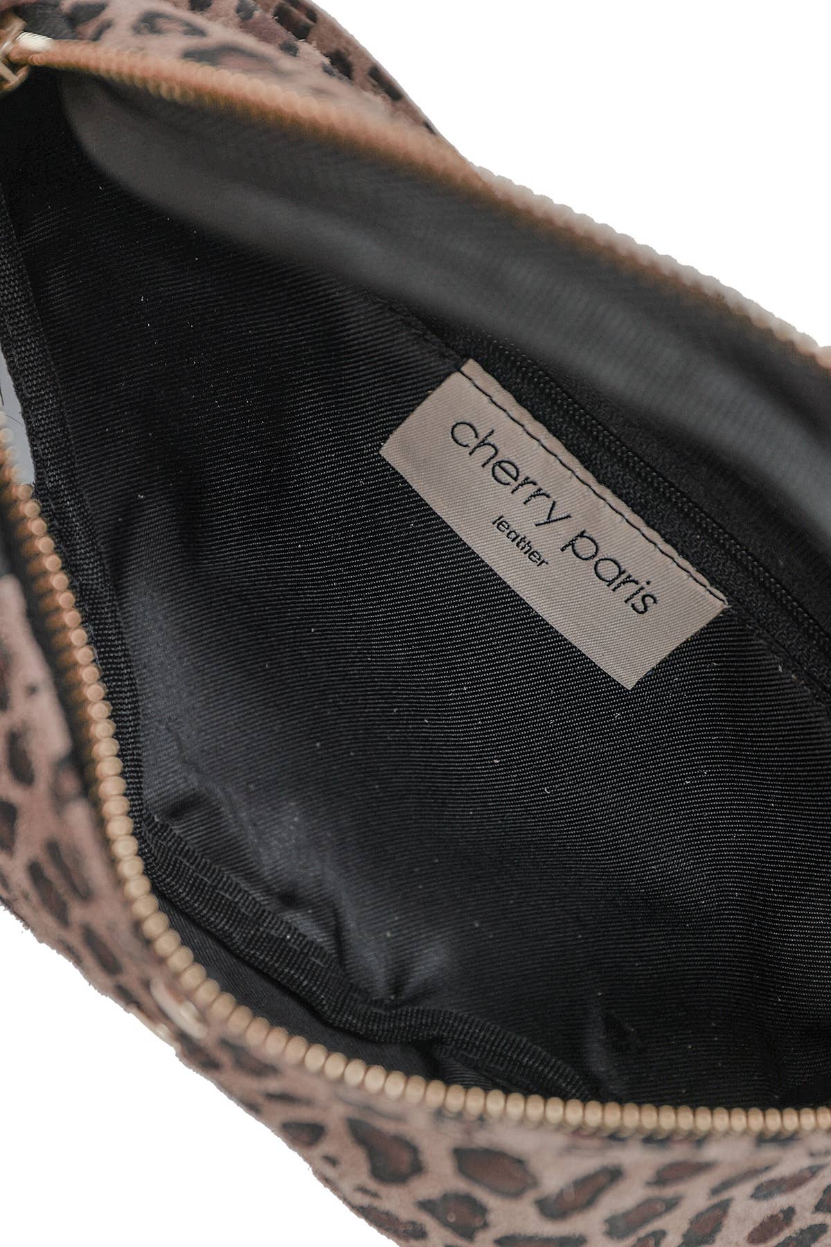 Cherry Paris – wholesale Midjeväska - Dam – NELLY LEOPARD midjeväska i leopardmönstrad mocka - 4061B15