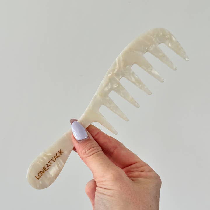 Love Attack - Wholesale Hair brush/comb - Cellulose Acetate Ultra Wide Tooth Hair Combs7