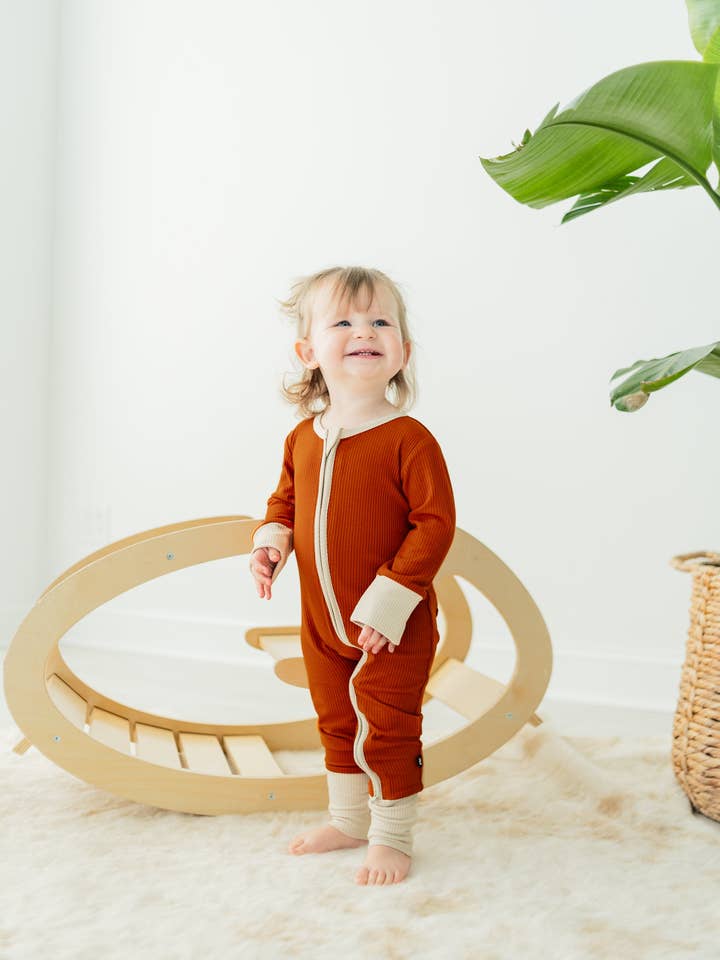 Combinaison Côtelée Rouille pour la vente par Handpicked and Chosen