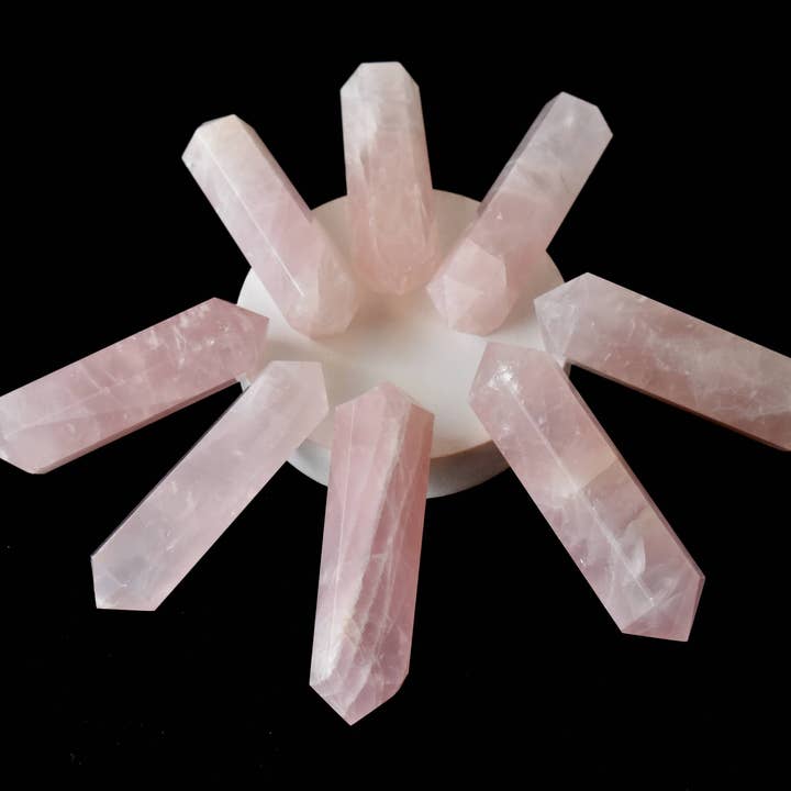 Soothing Crystals - Wholesale Spiritual stone/crystal - Crystal Point | Rose Quartz |Double Terminated Pencil Point 2