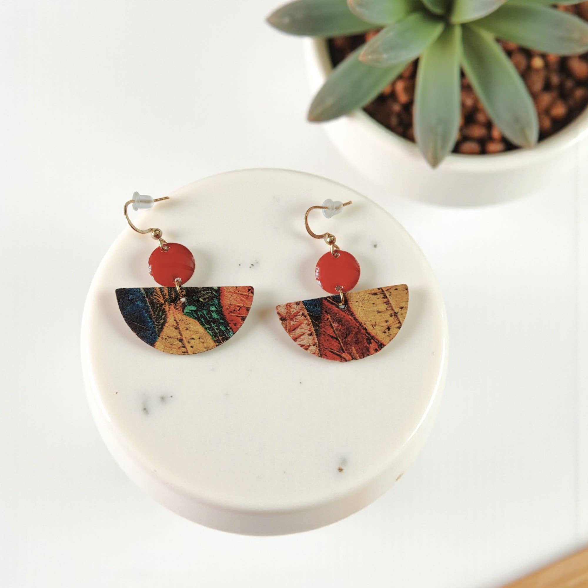 Karmyliege - Wholesale Dangle Earrings - Gaïa cork earrings6