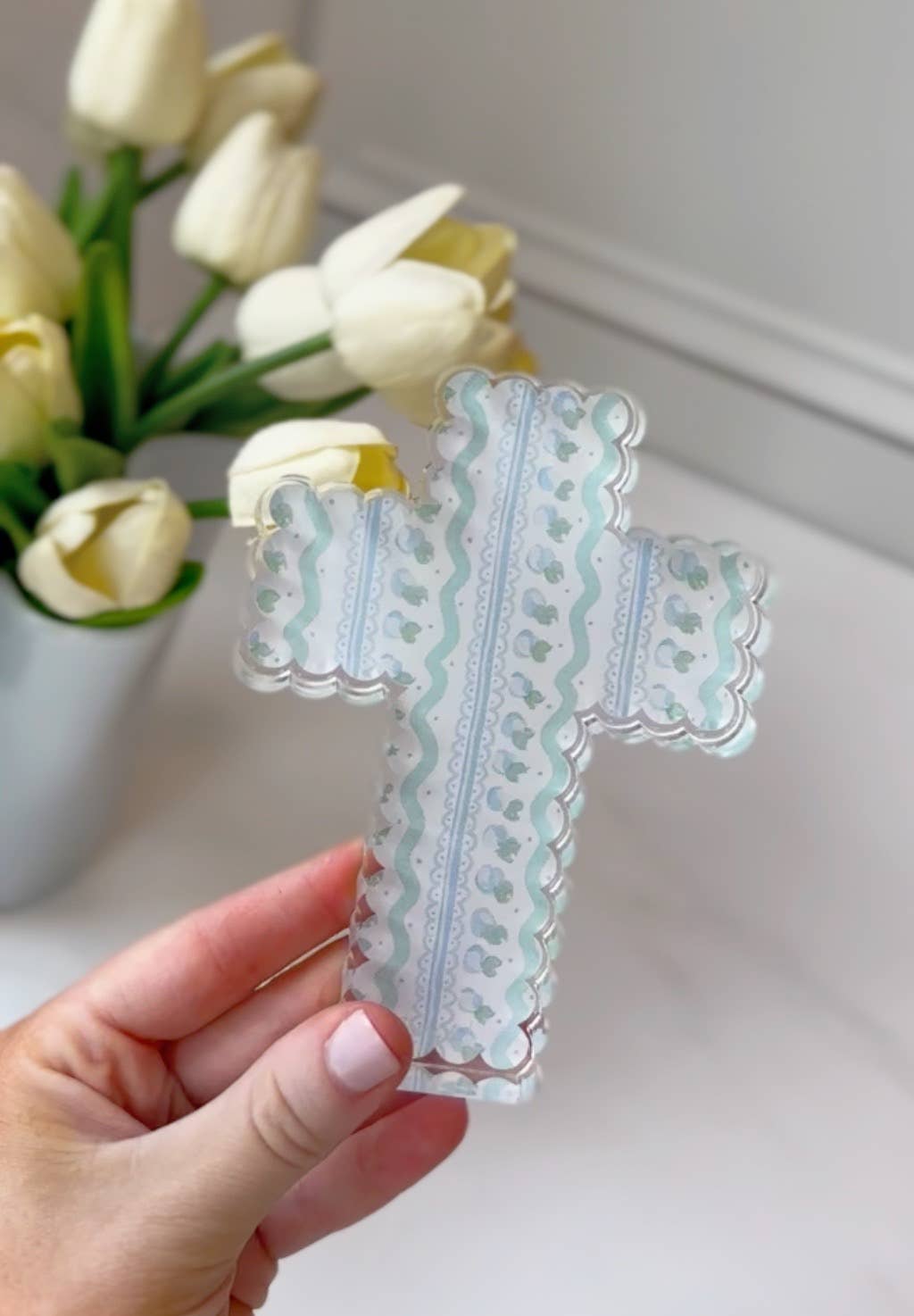Anna Walding Art - Wholesale Decorative Tabletop Object - Scalloped Acrylic Cross Blocks 2