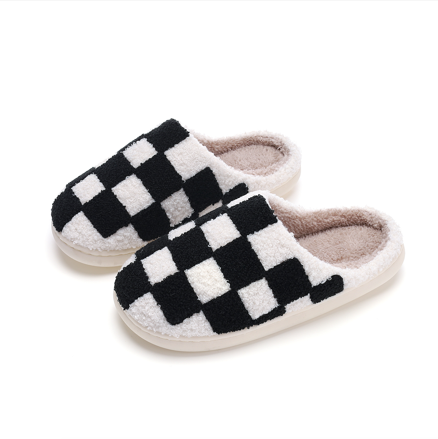Shop Lev - Wholesale Slippers - Women's - Checker  Illustrated Soft Fluffy Comfy Warm House Slipper10