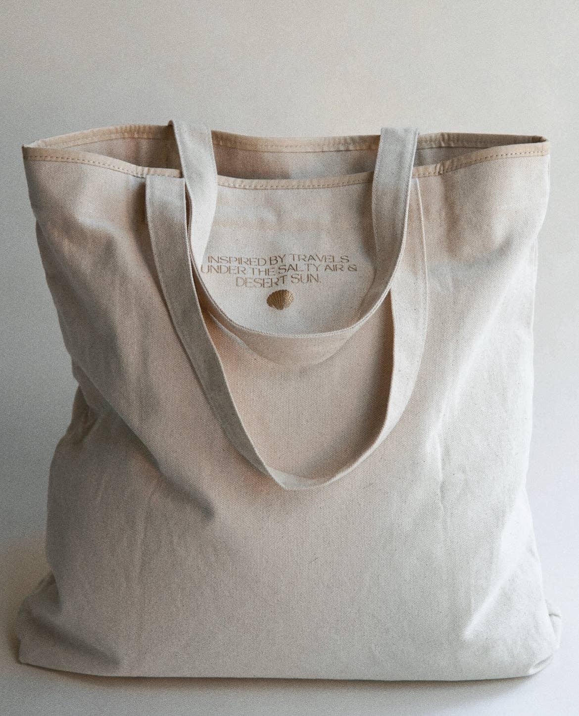 Canvas On Holiday 2.0 - Hat Travel Tote for wholesale on Faire2