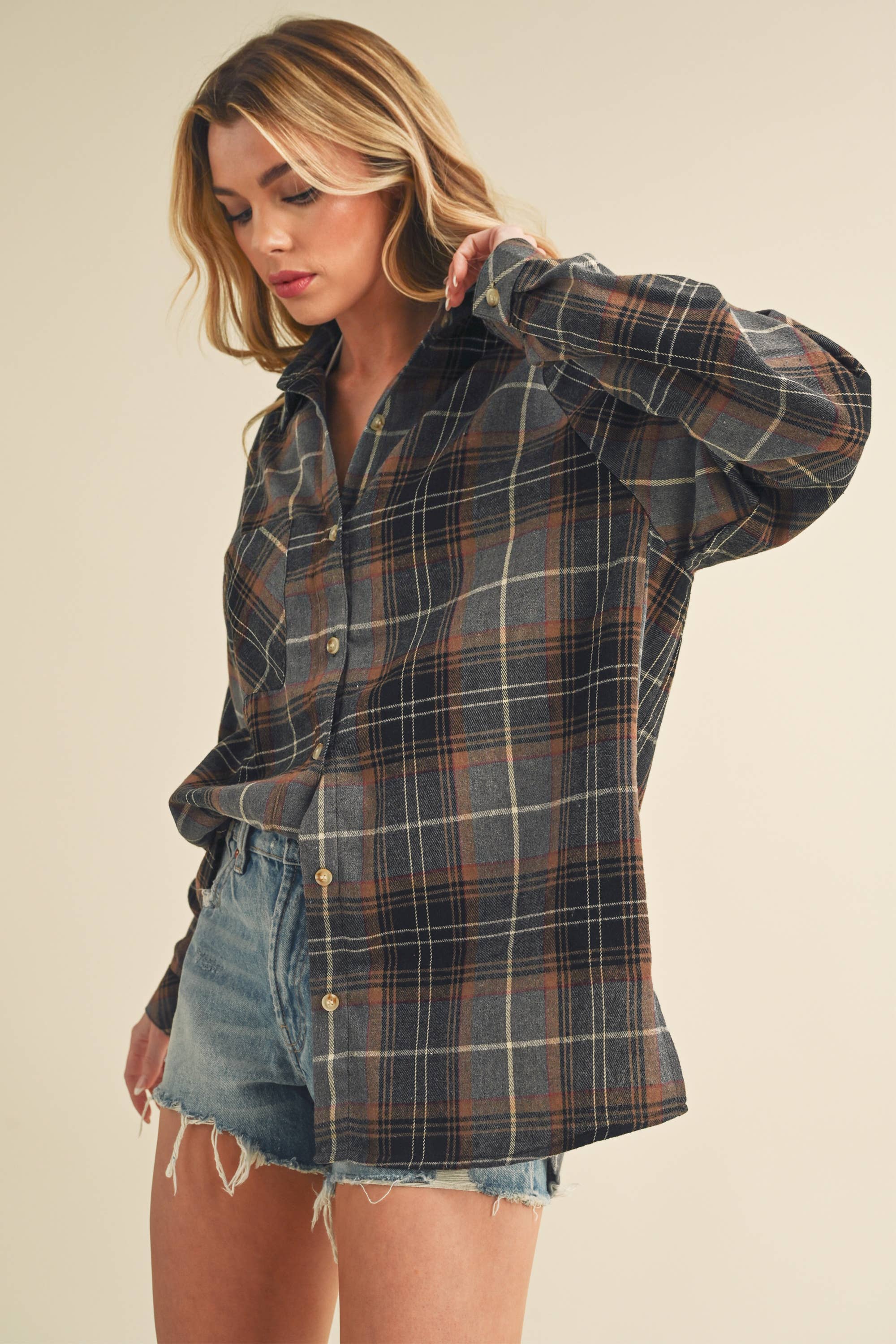 AEMI + CO - Wholesale Button Down Shirt - Women's - 8324DN Katie Flannel Shirt 66