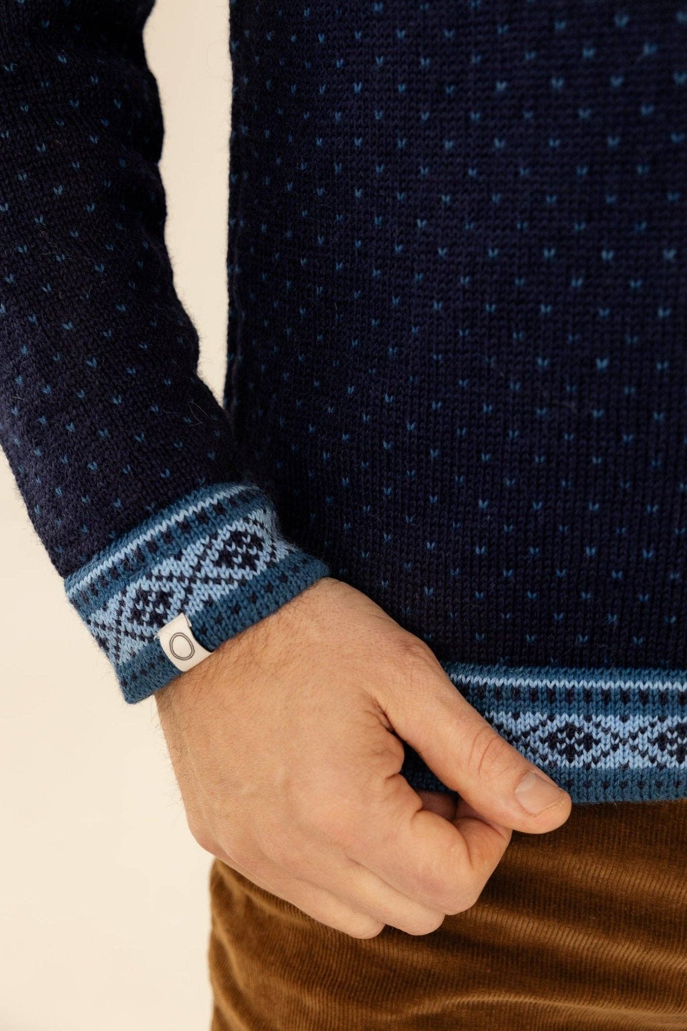 Susan Fosse AS - Wholesale Cardigan - Men's - Kvam Men's Cardigan1