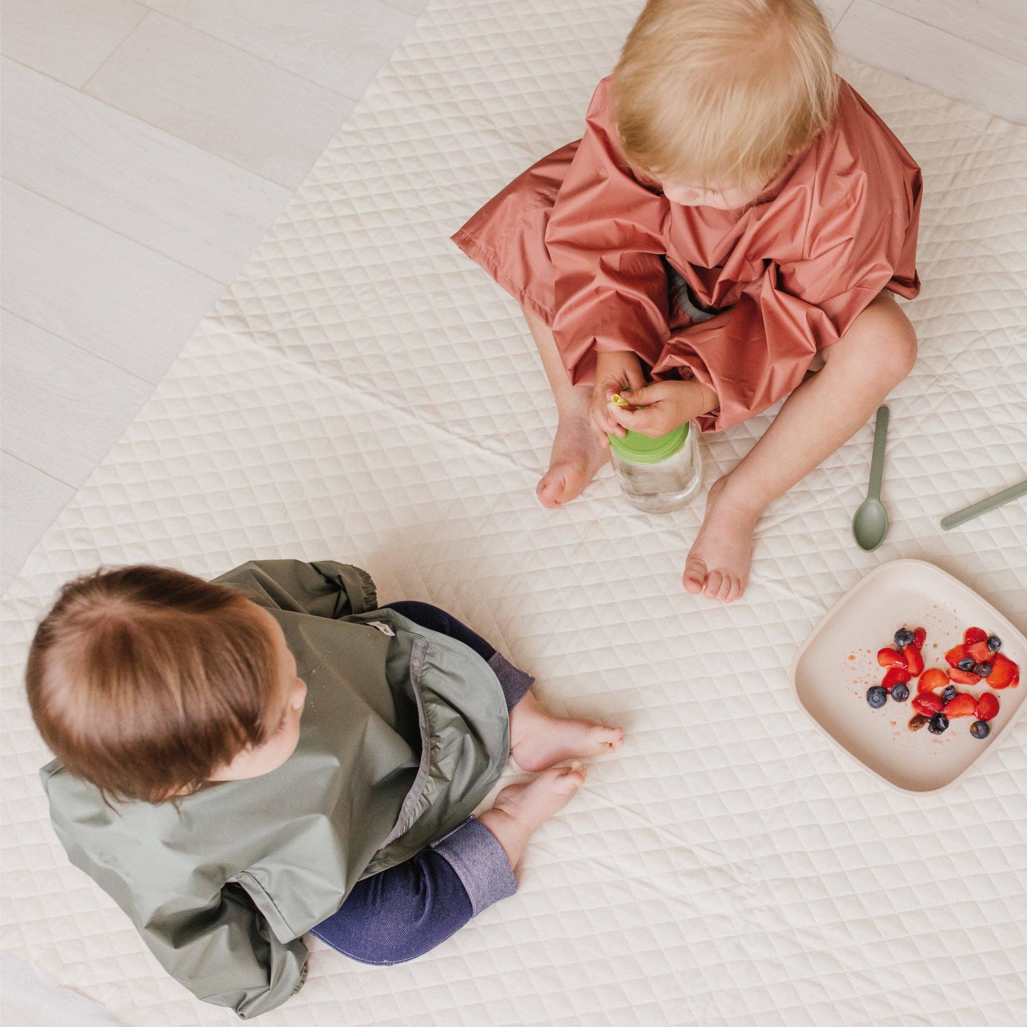 Perlimpinpin - Wholesale Bib - Baby - Bib with sleeves - Moss3