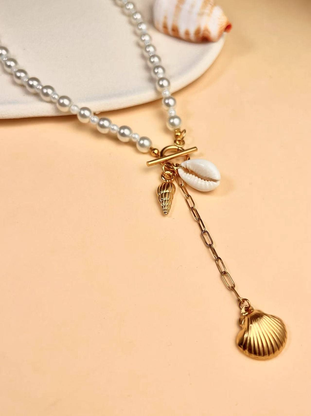 COSMOS - Wholesale Pendant/Charm Necklace - Stainless steel shell charm dangling pearl necklace1