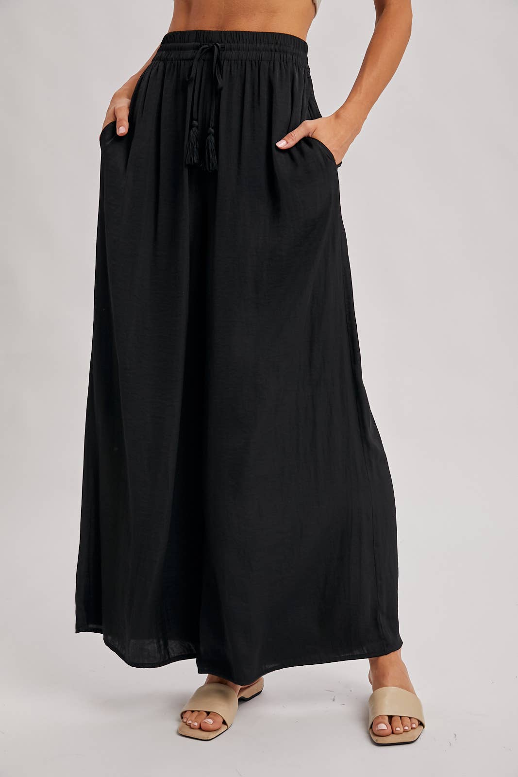 Bluivy - Wholesale Pants - Women's - SILKY PALAZZO WIDE LEG PANTS0
