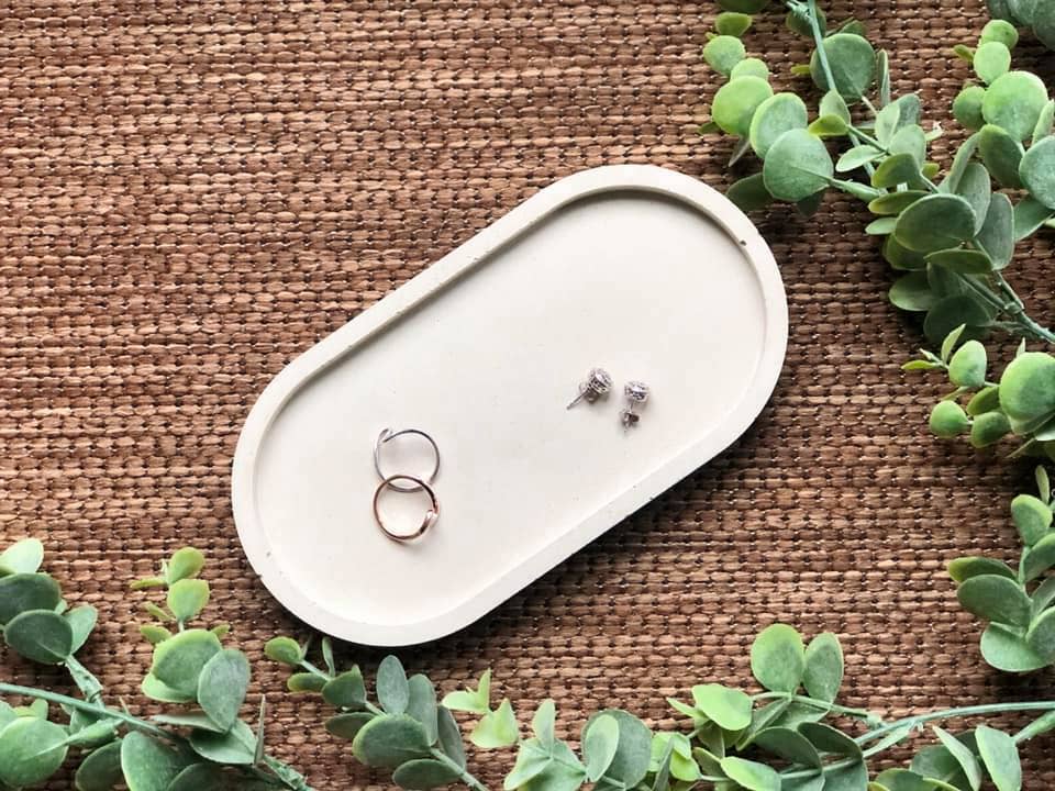 poured + crafted - Wholesale Sieradenschaaltje - Betonnen trinket Tray1
