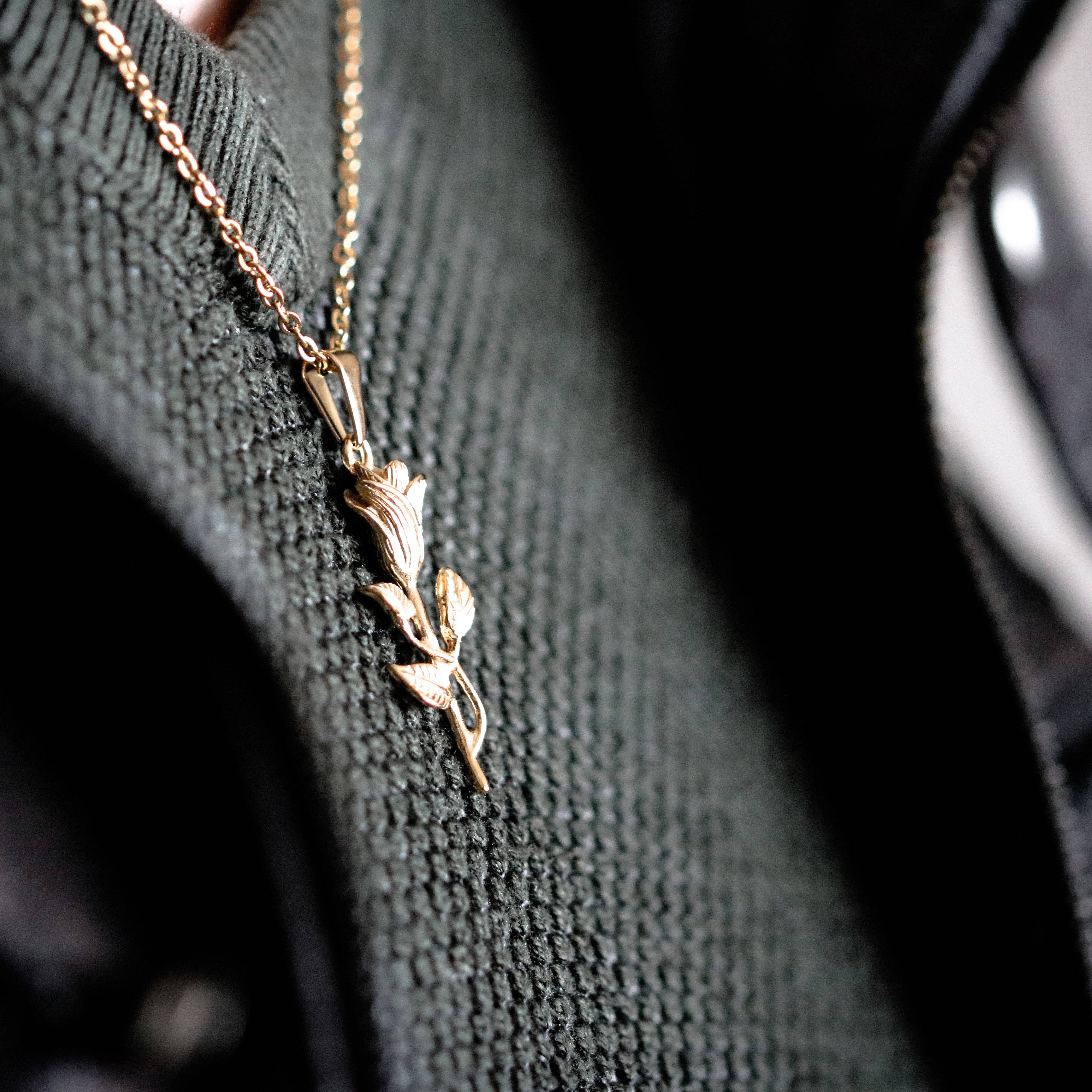 Brave Amsterdam - Wholesale Pendant/Charm Necklace - BRAVE® “ROSE” PENDANT GOLD1