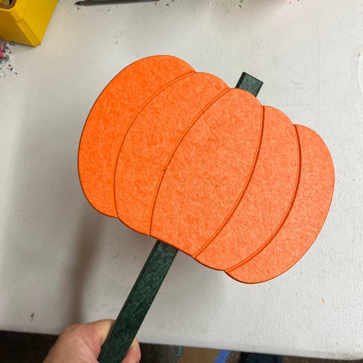 Petite citrouille en polyéthylène pour la vente par Tom The Turner