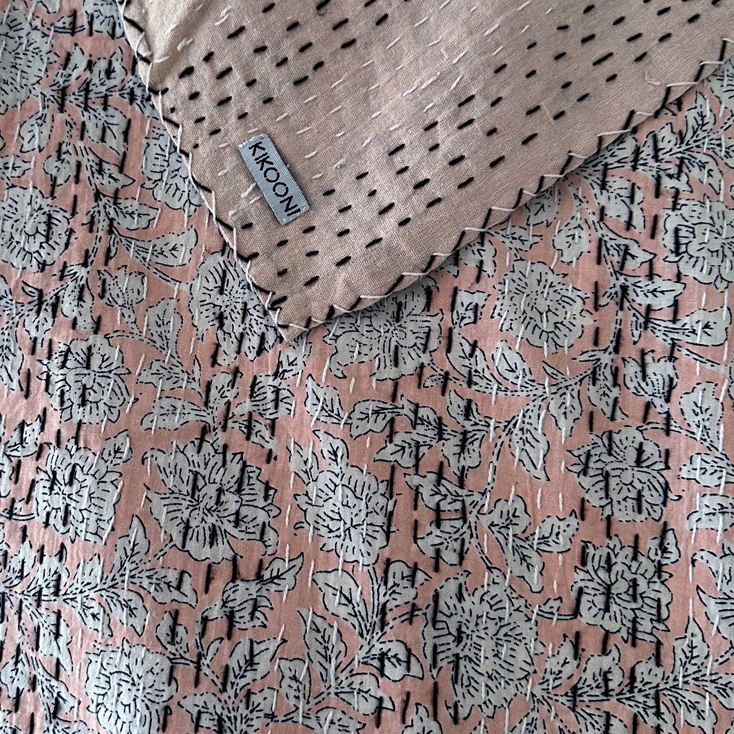 kikooni - Wholesale Throw Blanket - XL - Cover "Nice & Easy"5