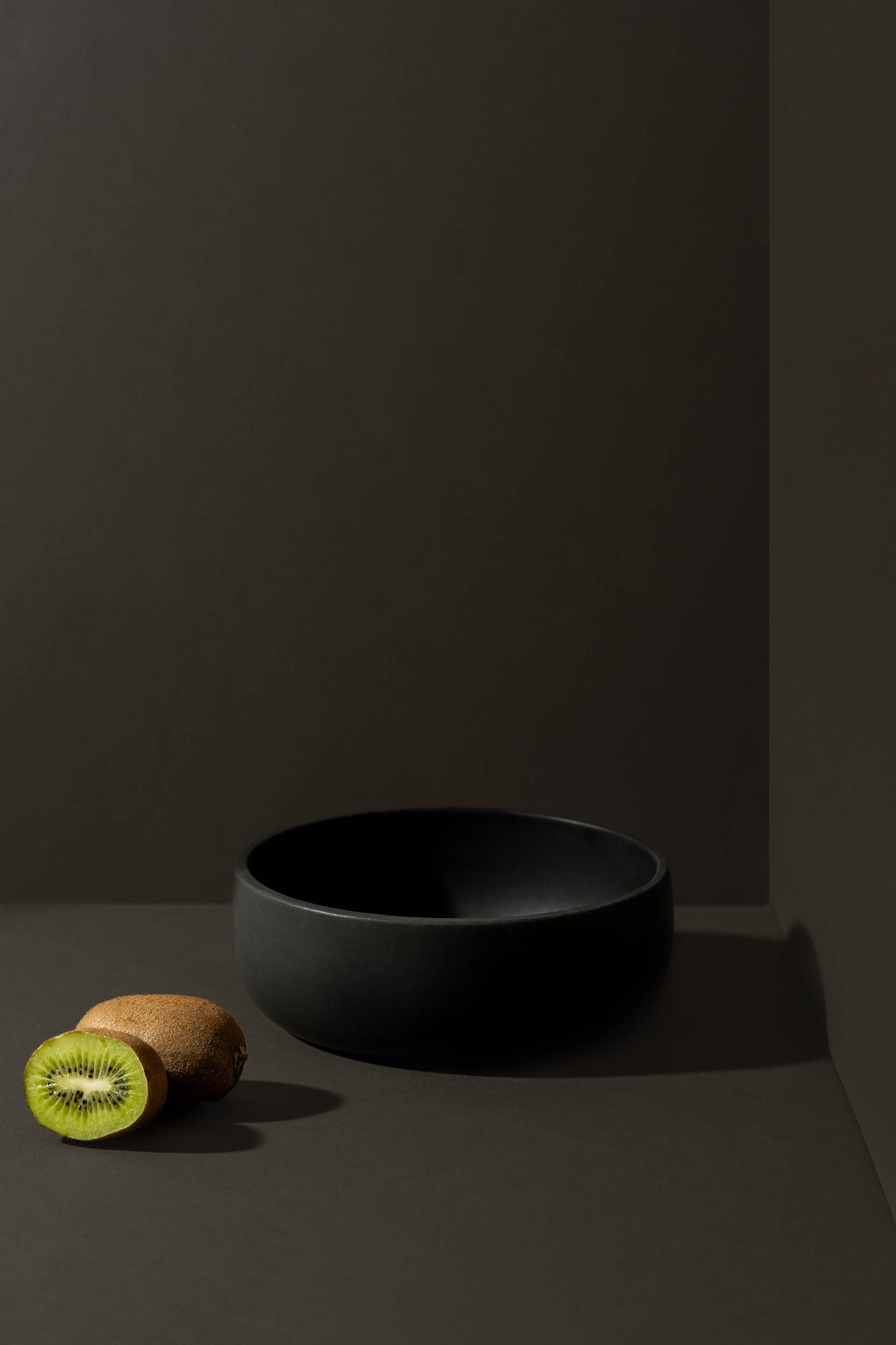 GHARYAN Stoneware & Olive Wood Tableware | USA - Wholesale Serve Bowl - Handmade Stoneware Appetizer Bowl | Coupelle EWA 34 Oz5