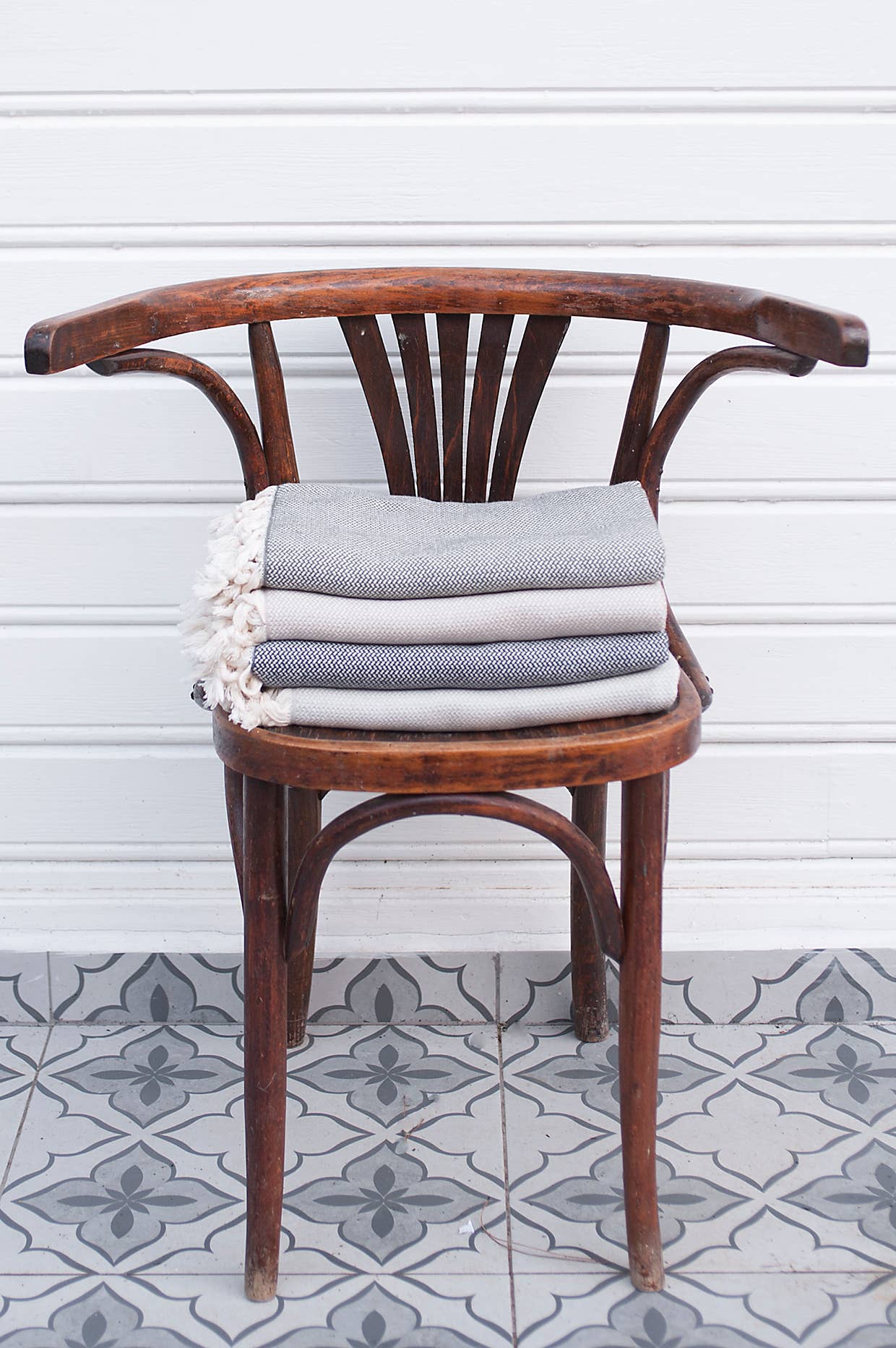 loom.ist - Wholesale Throw Blanket - Pebble Throw26