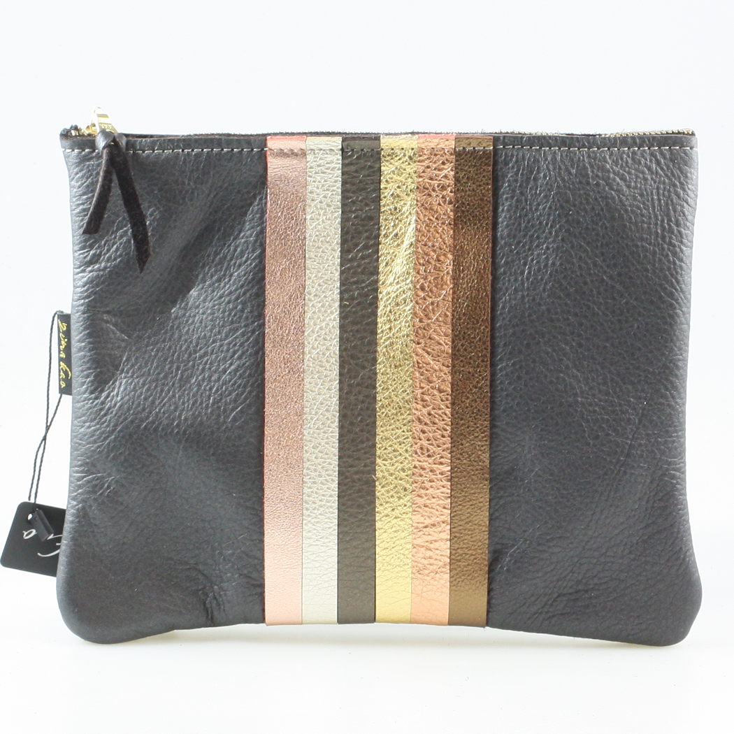 Zina Kao Exclusives – wholesale Crossbody bag – Women's – The Neutral Stripe Taylor Crossbody2