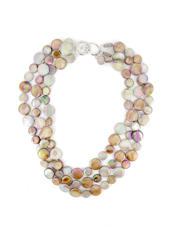 252043 - 3-Strang-MOP-Halskette mit Schokolade und Taupe für den Großhandel von Sea Lily