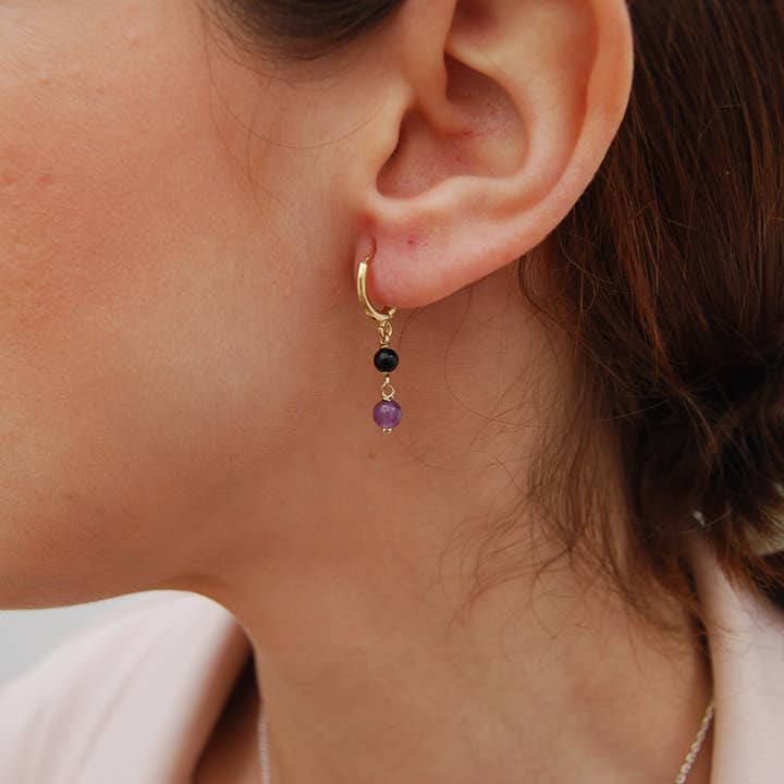 Yneda Jewels - Wholesale Dangle Earrings - Onyx-amethyst earrings, silver 925 hoops, gemstone earrings.