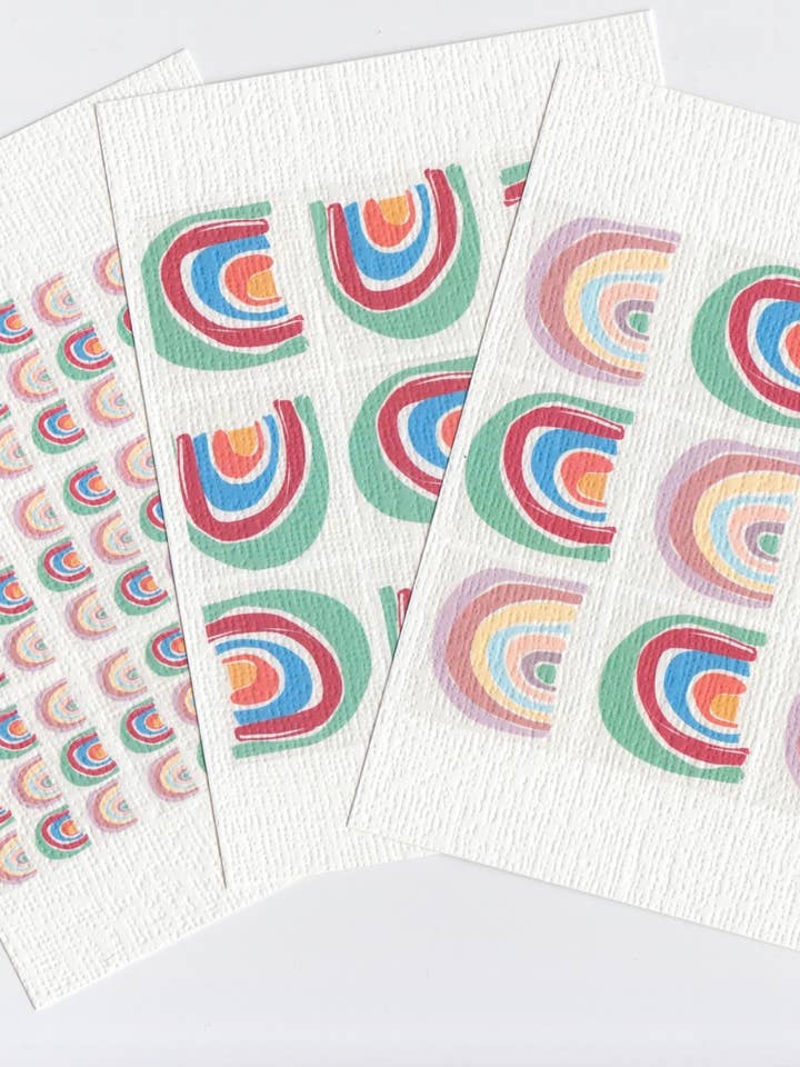 Set de cartes postales arc-en-ciel pour la vente par Jenny Robson Design