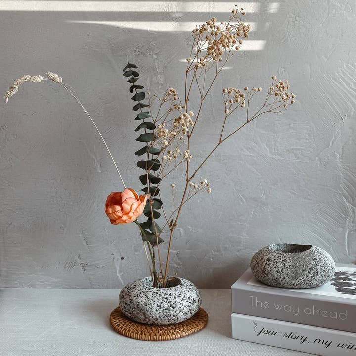 Bloomist - Wholesale Vase - Beach Stone Ikebana Vase0