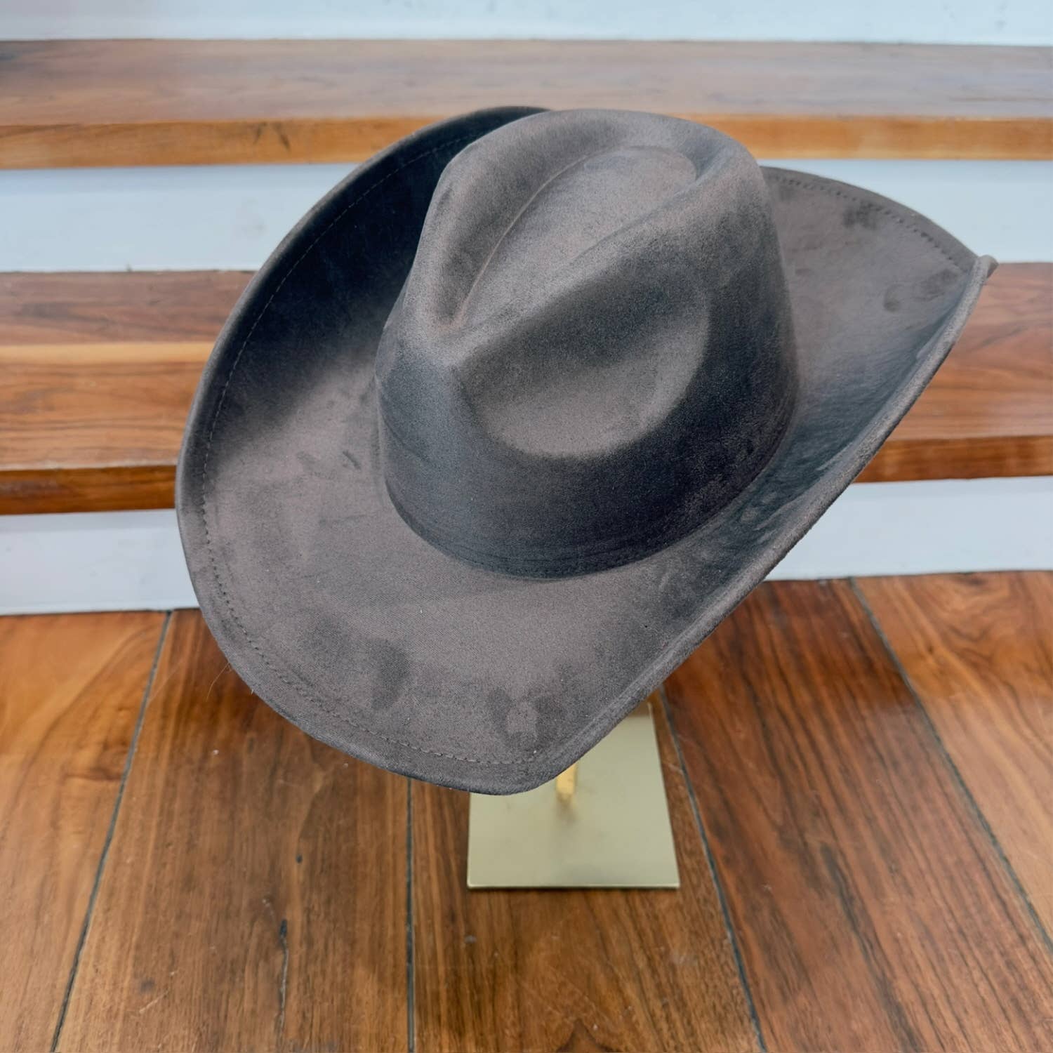 Bella Betty - Vente Chapeau de cowboy – femme - CHAPEAU DE COWBOY EN DAIM VÉGÉTALIEN16
