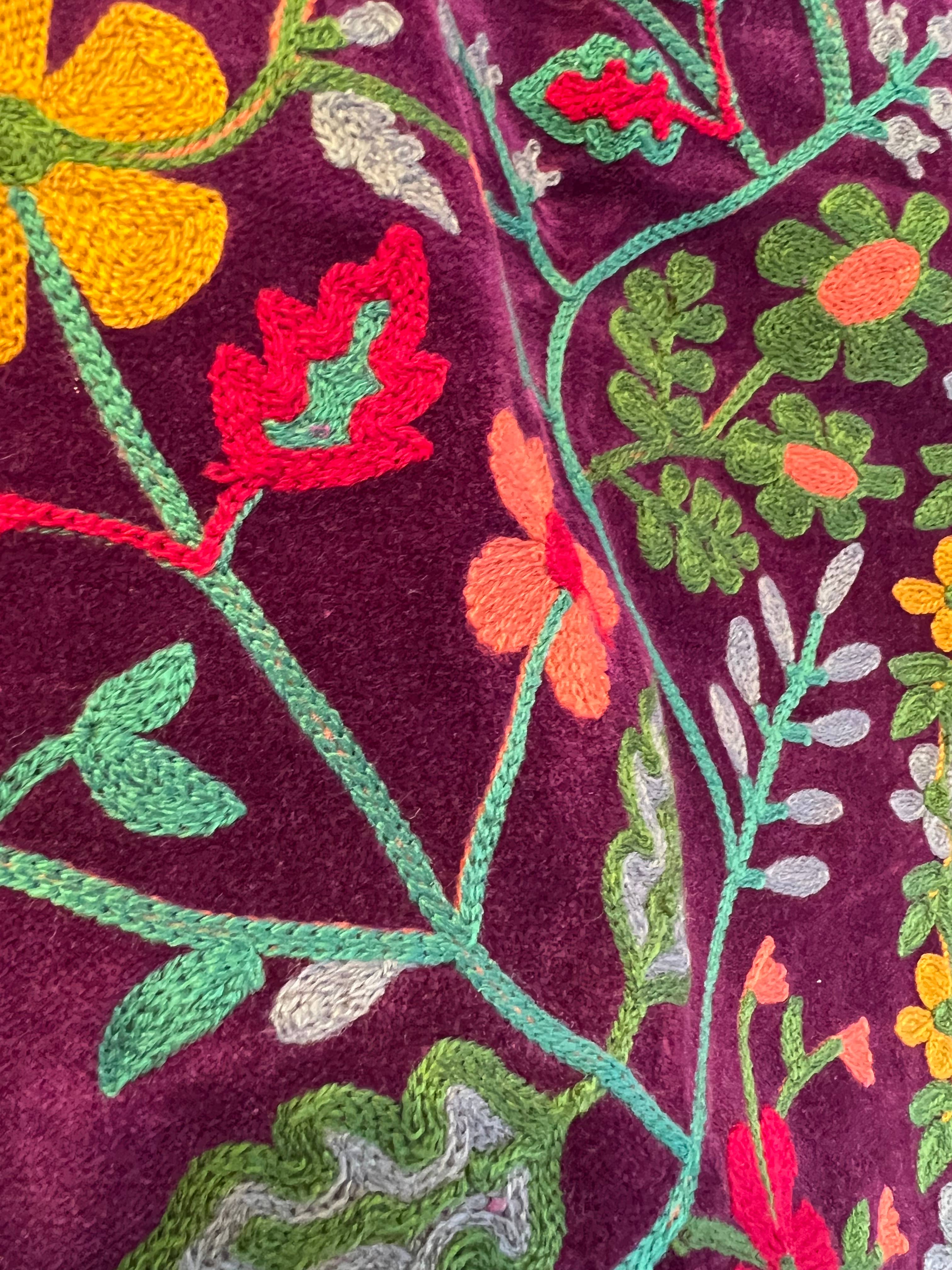 Kinomy - Wholesale Outerwear Vest - Women's - Embroidered velvet vest, boho vest, women's short vest12