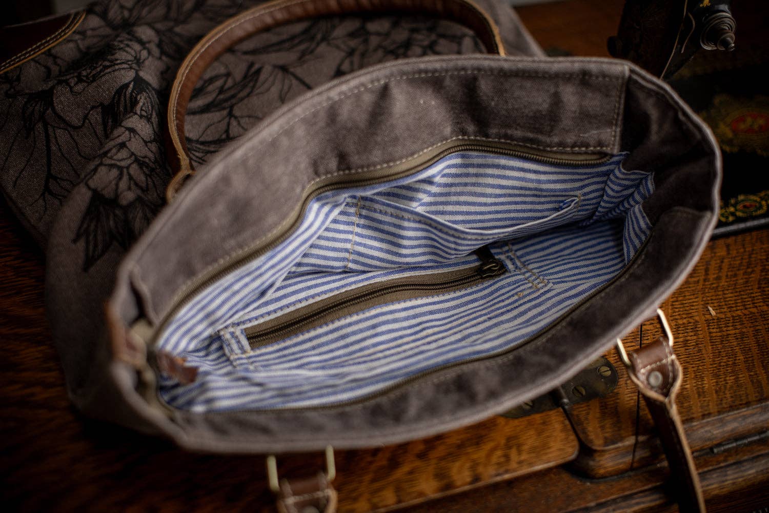 TAKENYA - Wholesale Tote Bag - Women's - Peony Recycled Canvas Tote7