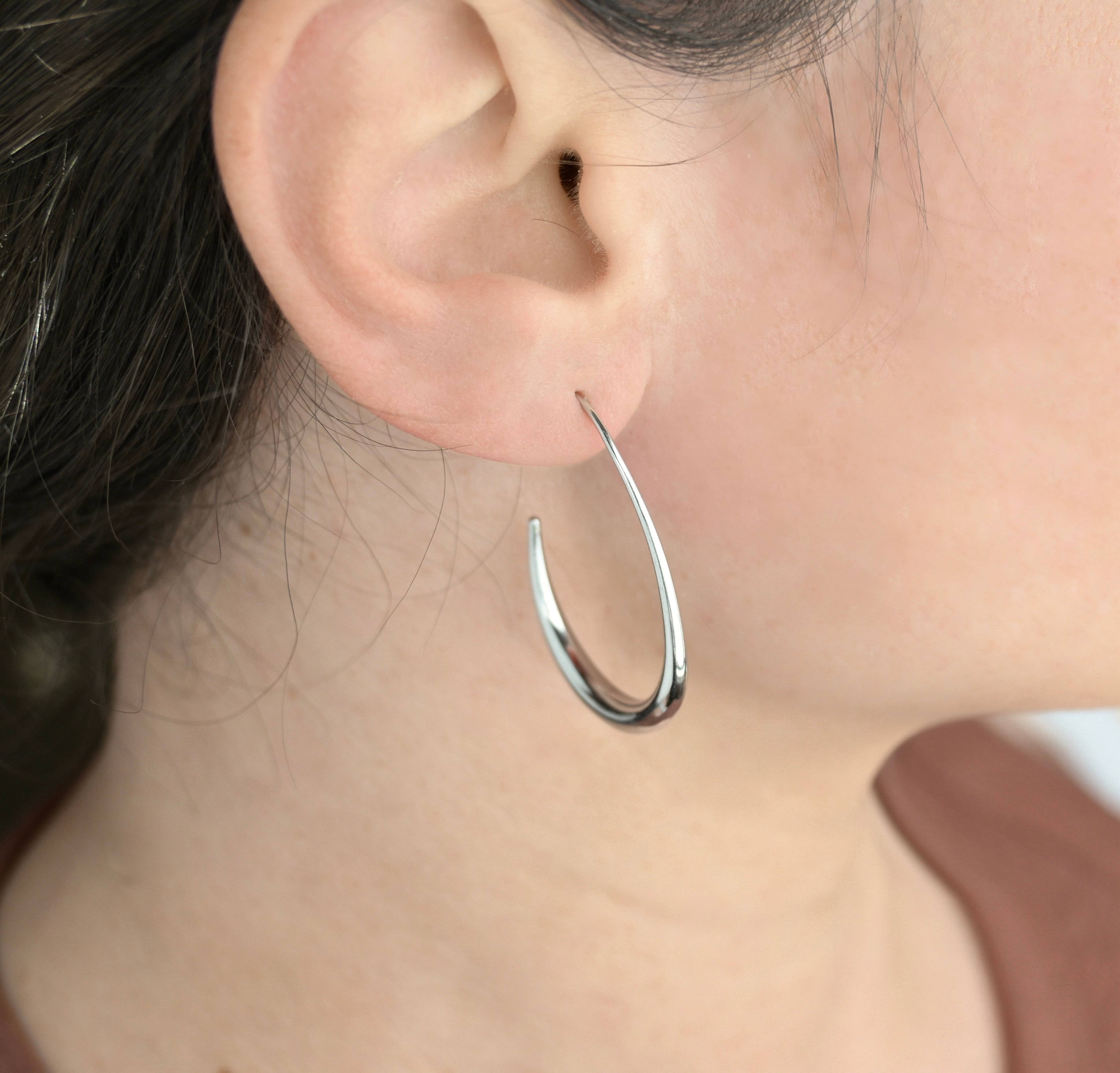Blueyejewelry - Wholesale Hoop Earrings - Tear Drop Earrings - Stainless Steel Pear Hoop Earrings2