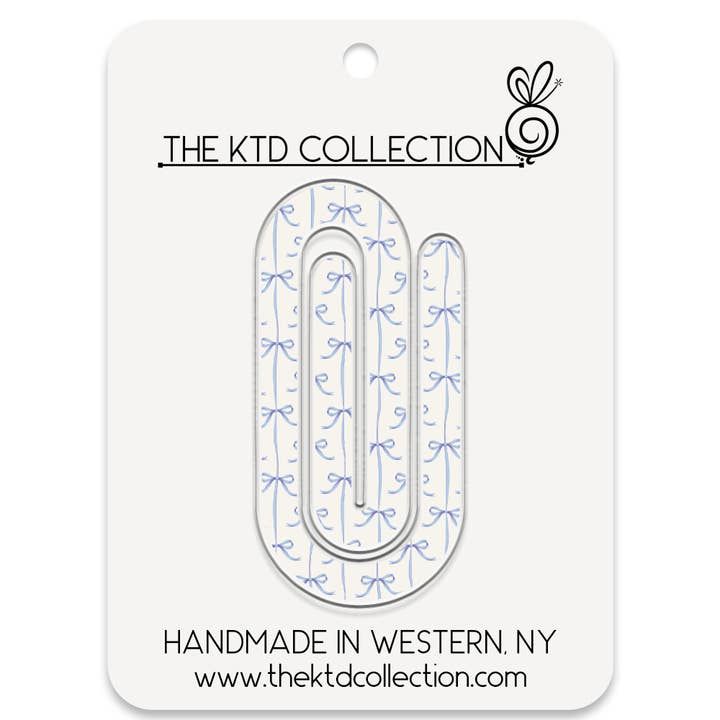 Grand Trombone en Acrylique avec Nœuds Coquette Bleus pour la vente par The KTD Collection