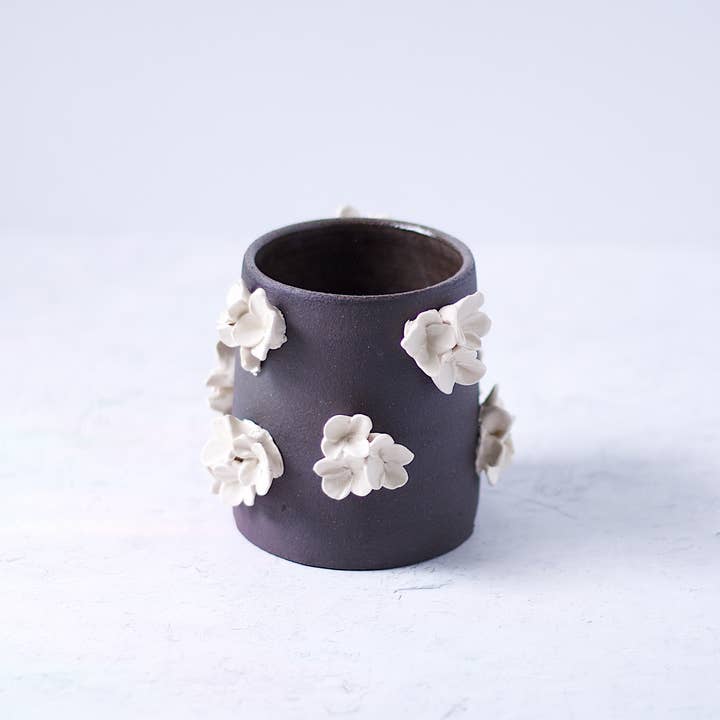 Erica Moore Pottery - Wholesale Vase - Charcoal Flower Vase1