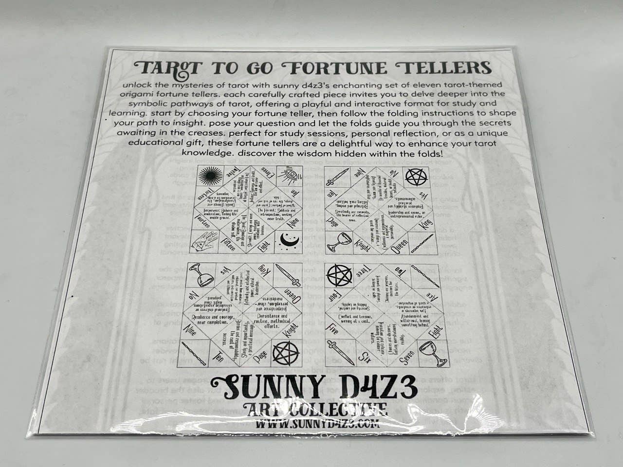sunny d4z3 art collective – wholesale Tarot cards – fortune tellers- tarot to-go- fold at home tarot study aide5