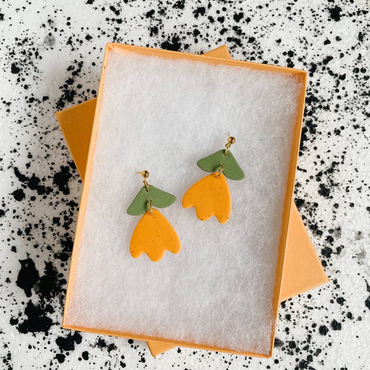 Lemon Lee Studio - Wholesale Dangle Earrings - Golden Flower Earrings2