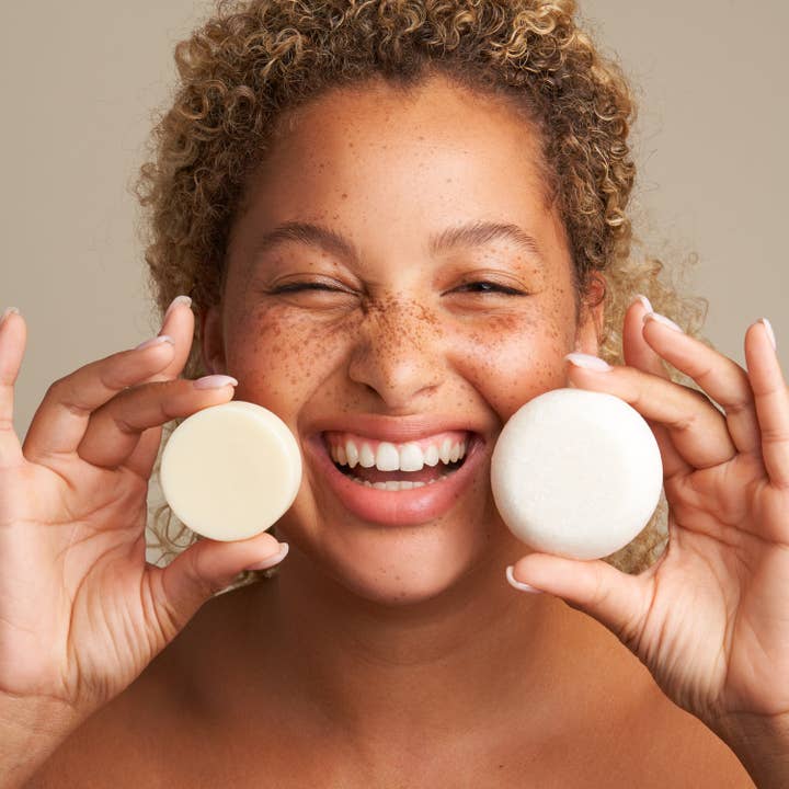 NOTICE Hair Co. - Wholesale Shampoo Puck/Solid Shampoo - Hydrator Shampoo & Conditioner Bar Travel Set