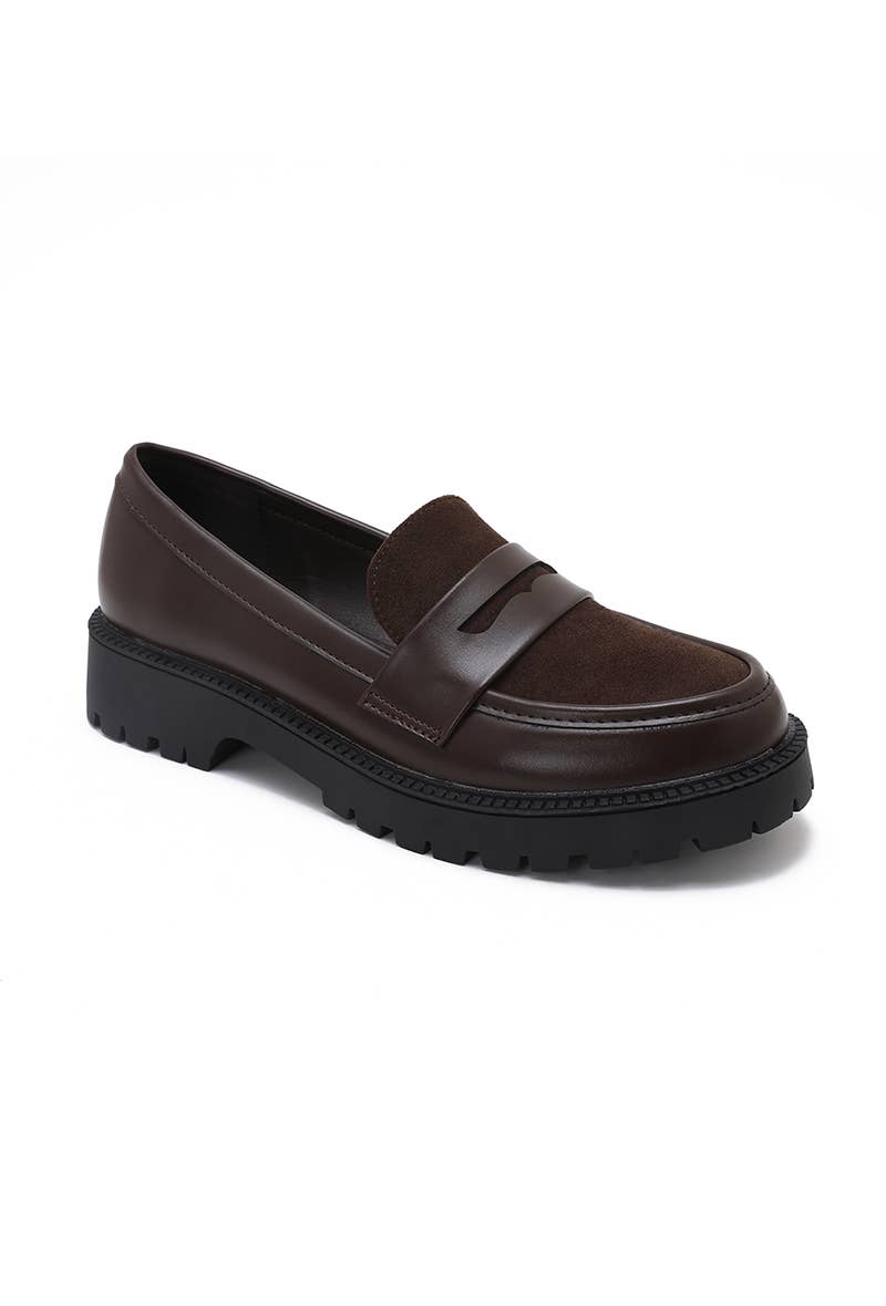 Joia Paris – Großhandel Loafer – Damen – Mokassins mit klassischem Schaft und dicker Sohle H8-960M12