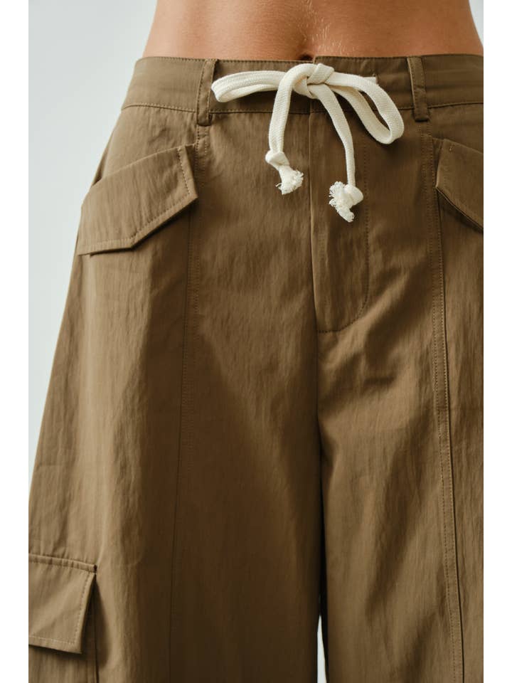 Aaron & Amber - Wholesale Pants - Women's - AJP5383 CARGO SEMI BARREL PANTS12