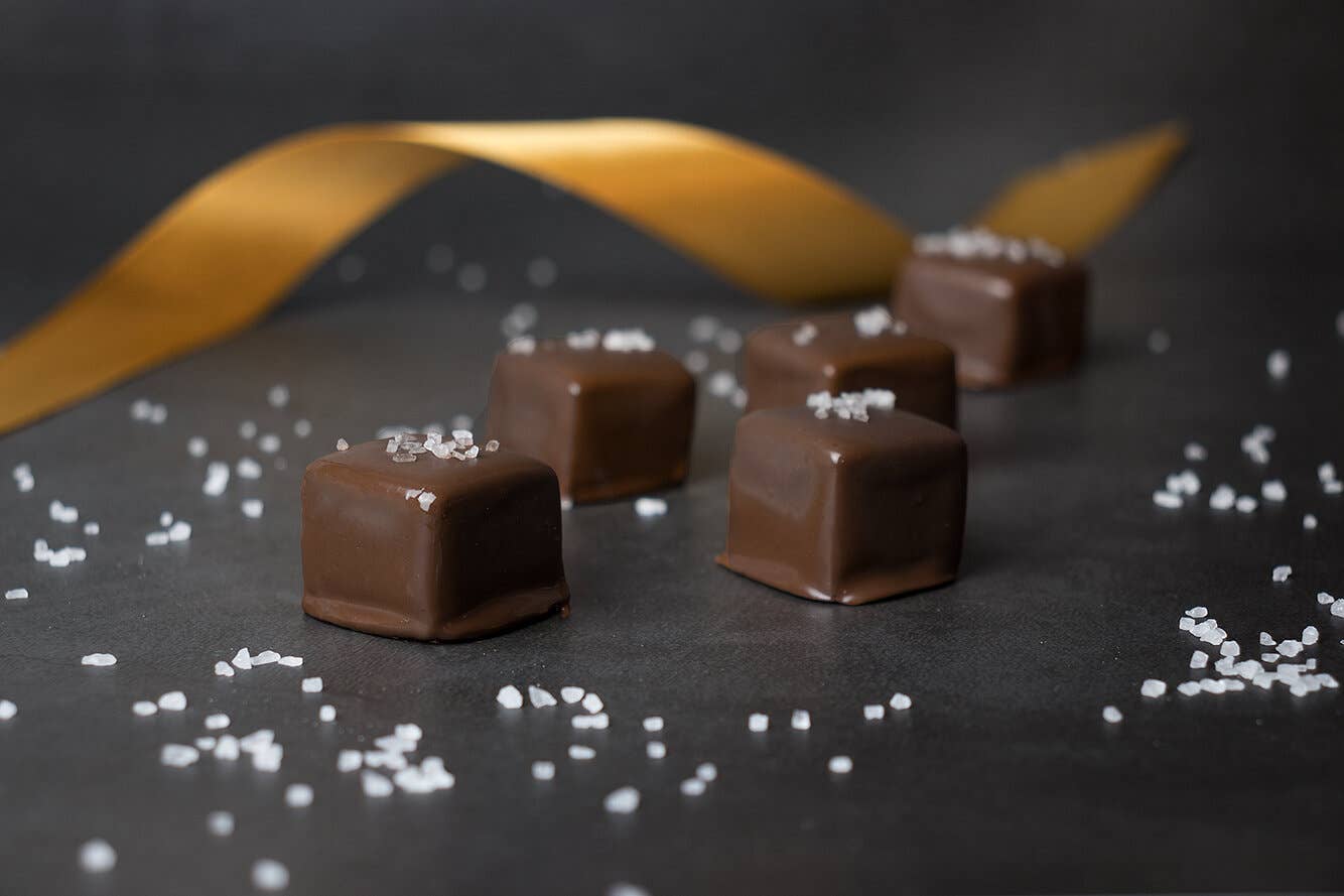 Kansas City Caramels - Wholesale Chocolate Covered Sweets - Caramels Dipped In Dark Chocolate With Sea Salt Sprinkles