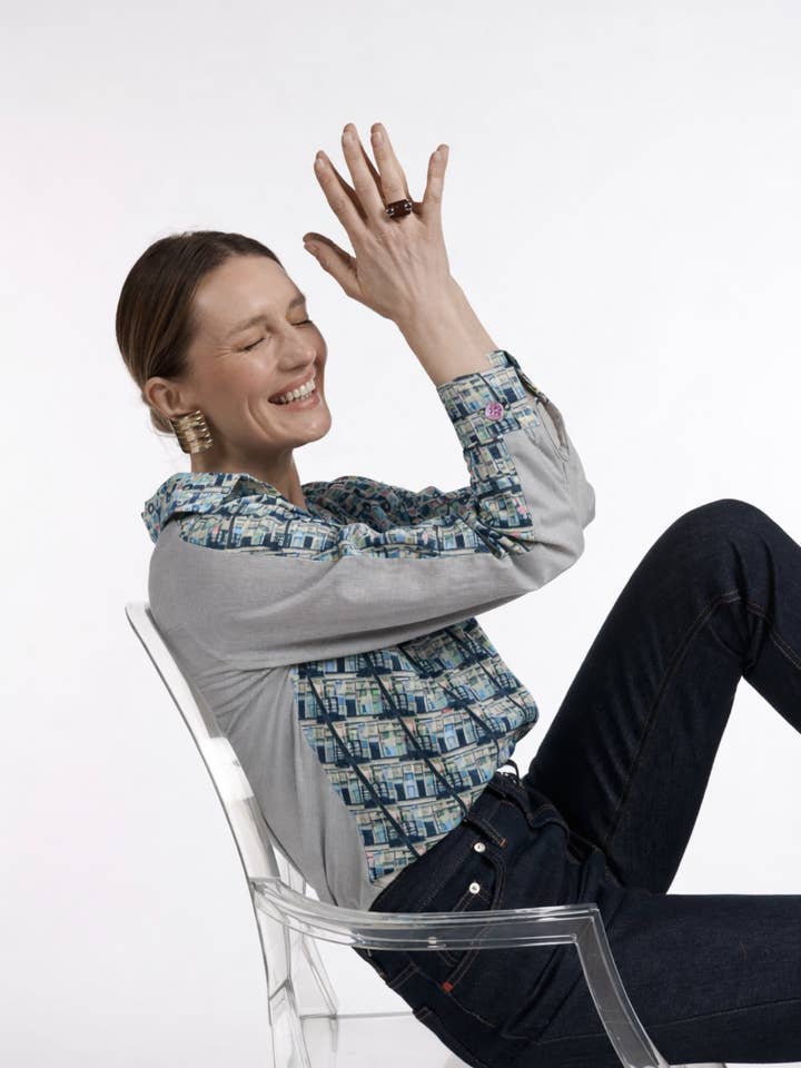 SKJORTE SESAM TRAPPE BLÅ for engroshandel hos MADE IN SENS