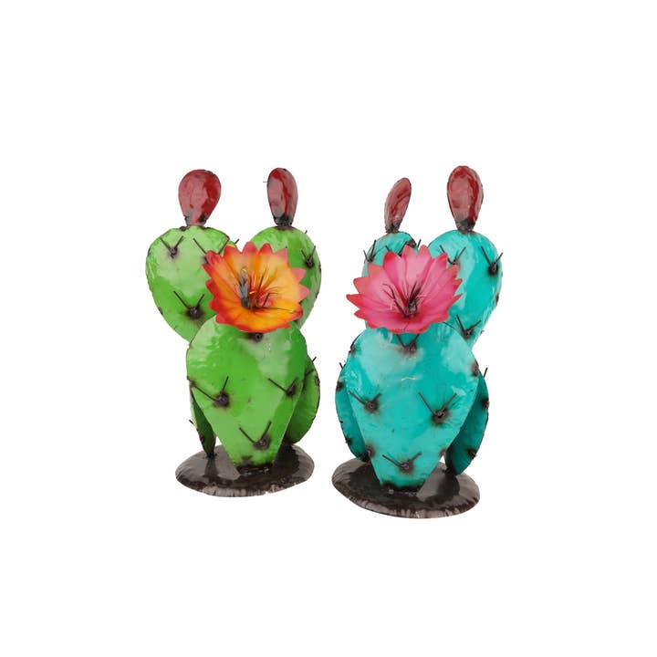 My Amigos Imports – wholesale Outdoor ornament/decor – Blooming Metal Prickly Cactus-Garden-Yard Art-8x8x17H inches8