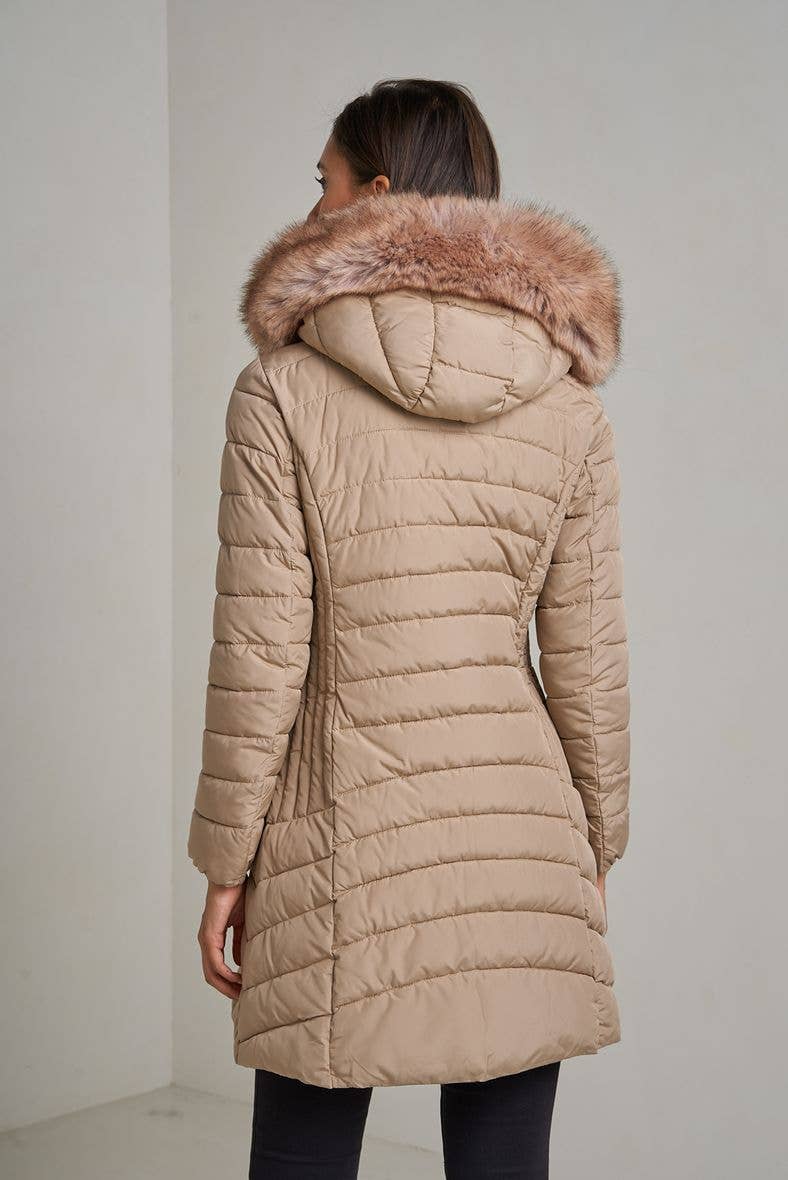 Attrait Paris - Wholesale Puffer Jacket - Women's - Long quilted down jacket with fur on hood23