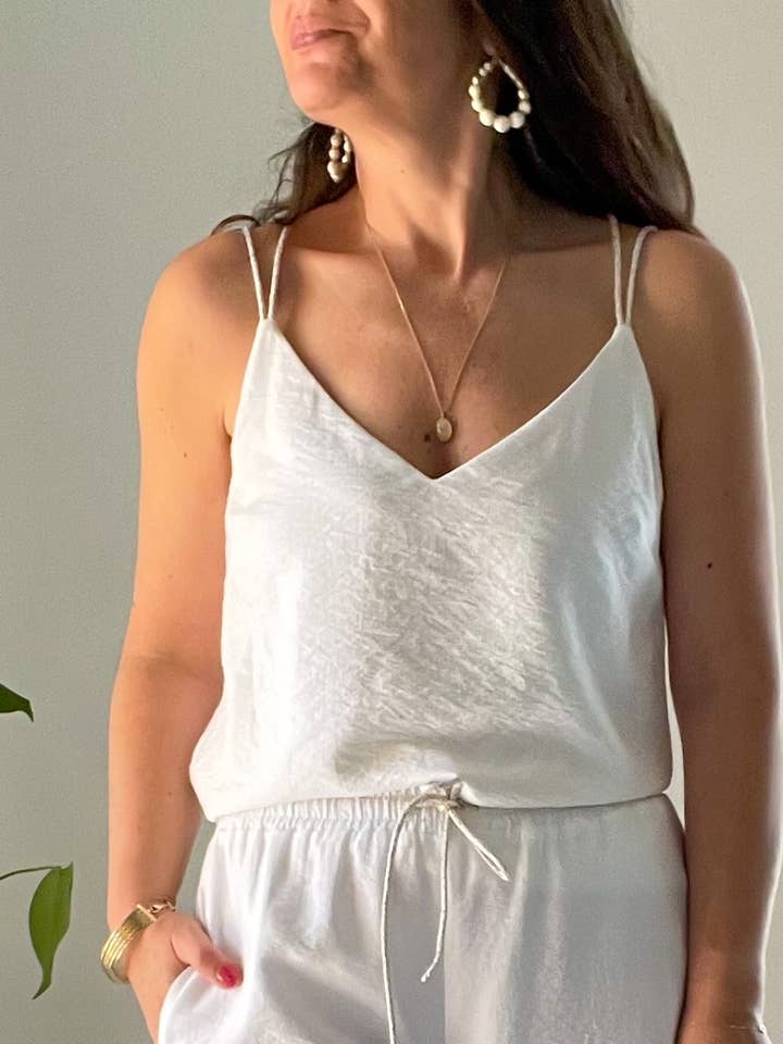 Top Easy'm Boss for wholesale by Clématisse Pattern