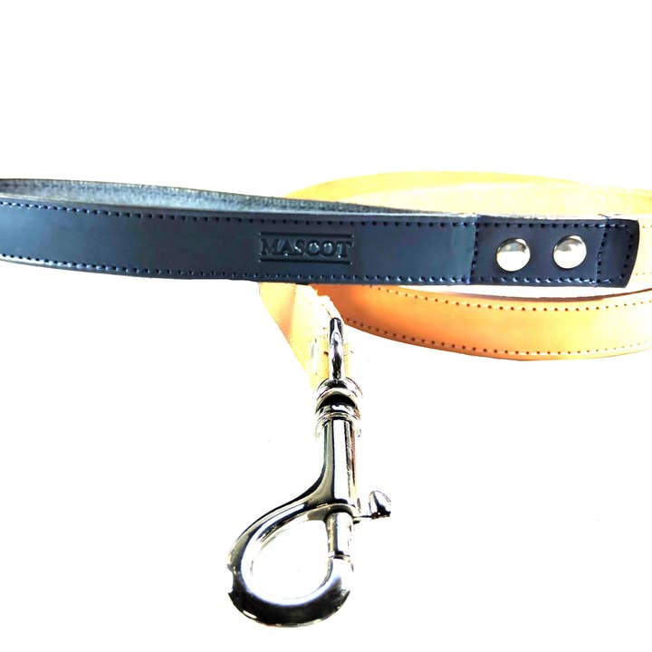 LAISSE POUR CHIEN EN CUIR FAIT MAIN pour la vente par Creaciones Corpas