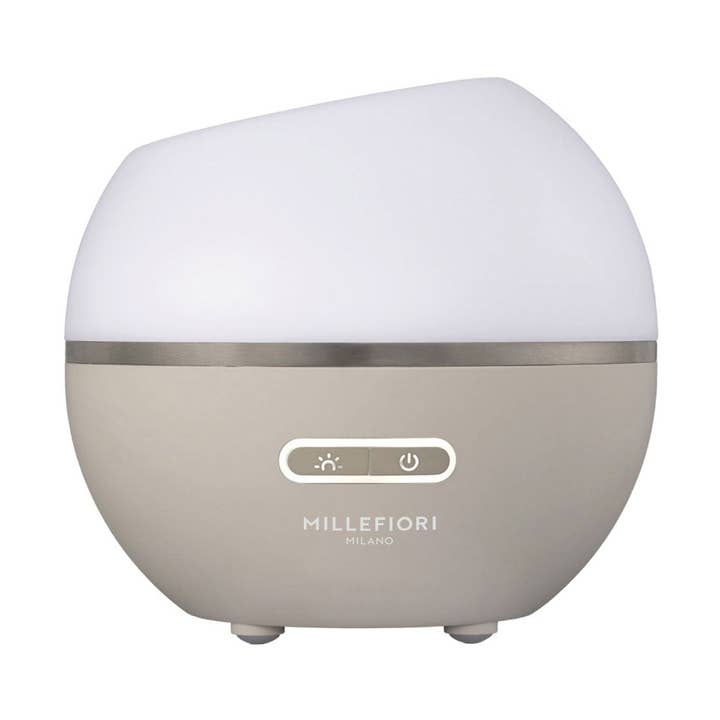 Hydro Ultralyd Diffuser Halvkugle Duegrå for engroshandel hos Millefiori Milano