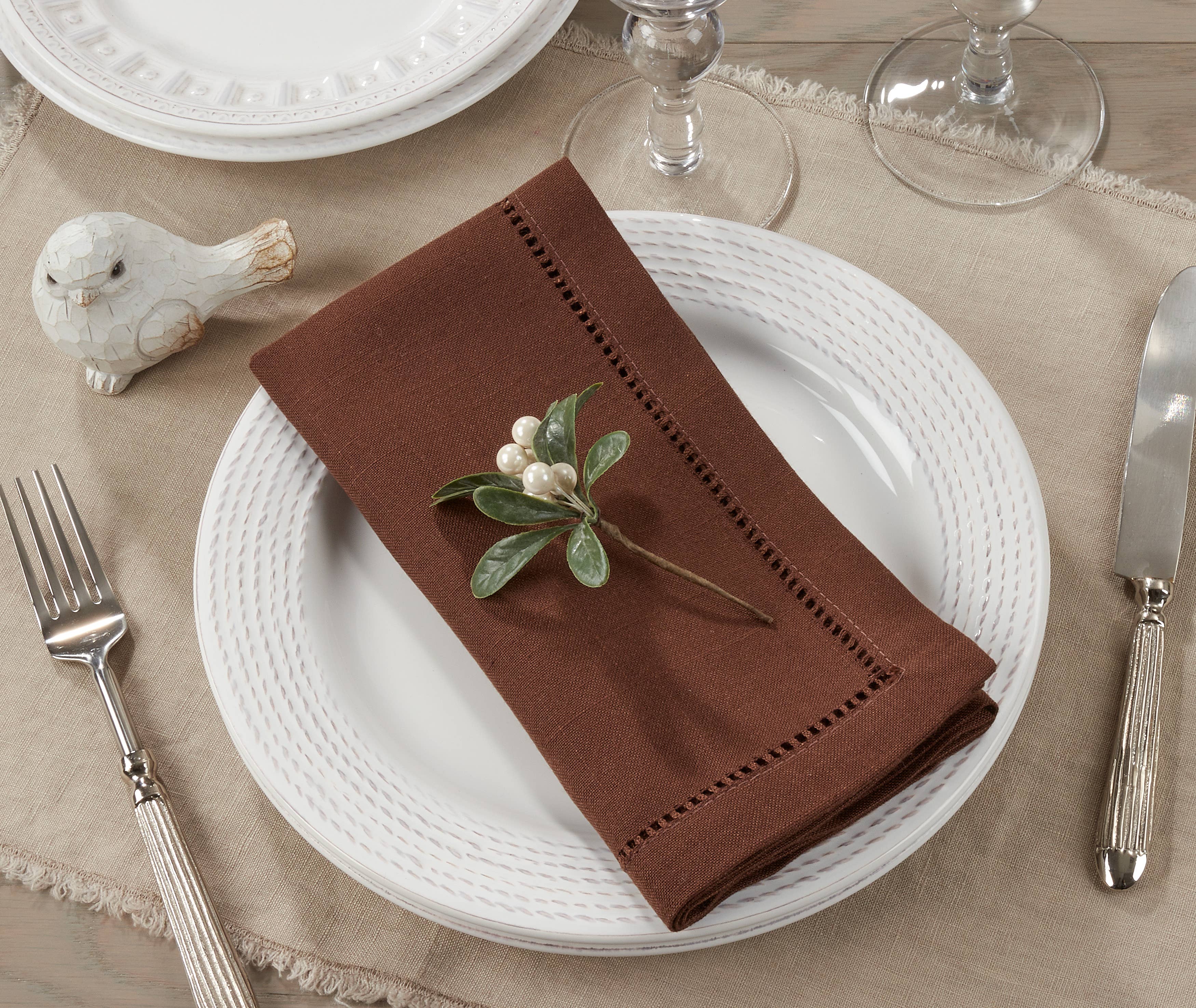 Saro Lifestyle – wholesale Dinner & cloth napkin – Poly Hemstitched Dinner Napkin9