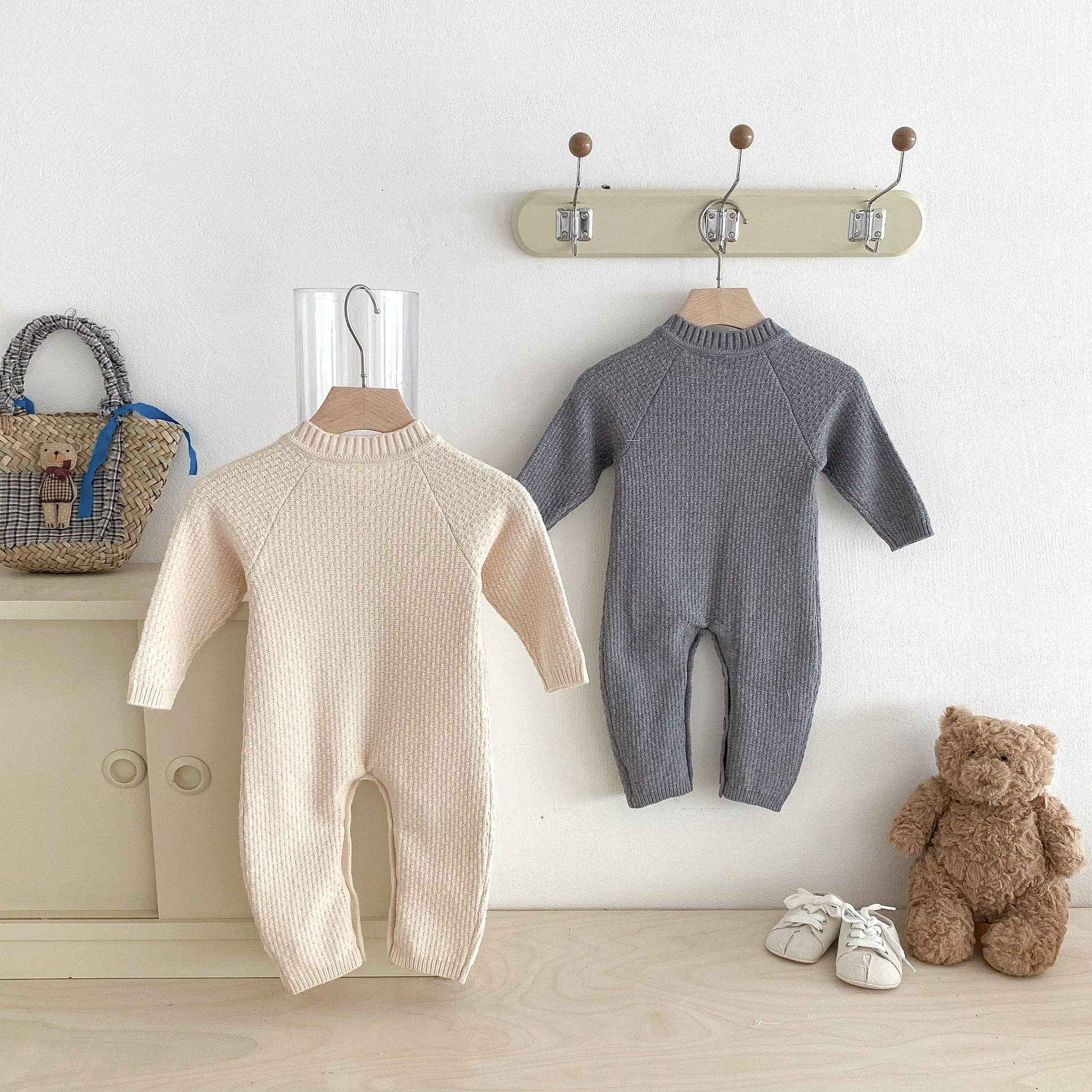 Little Trendy - Wholesale Jumpsuit - Baby - Baby raglan knitted warm romper jumpsuit3